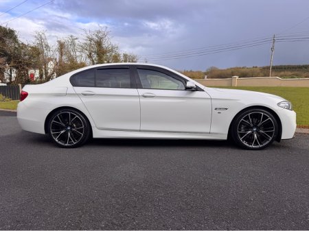 2016 BMW 5 Series - thumbnail 16