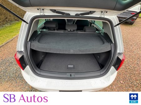 2017 Volkswagen Golf 172 Volkswagen Golf Comfortline 1.2 DSG €15,950 thumbnail