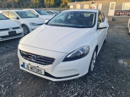 2013 Volvo V40 1.6Petrol T4 SE Automatic  (3687) €11,795 thumbnail