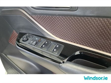 2019 Toyota C-HR Hybrid Auto €19,995 thumbnail