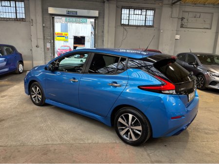 2020 Nissan Leaf 40K EV SV 40KW '19 4DR AUTO €13,499 thumbnail