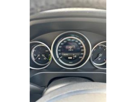 2014 Mercedes-Benz E Class - thumbnail 4