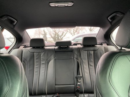 2019 BMW 5 Series - thumbnail 12