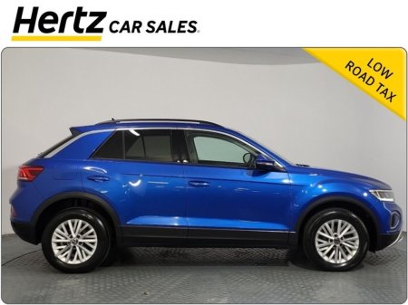 2023 Volkswagen T-Roc LIFE TDI 2.0 Diesel Manual €27,495 thumbnail