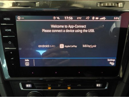 2020 Volkswagen Golf 2020 VW Golf 2.0 TDi Comfort Auto, Ultra Low Miles €24,900 thumbnail