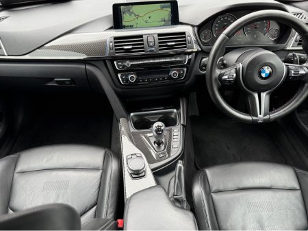 2015 BMW M4 - thumbnail 20