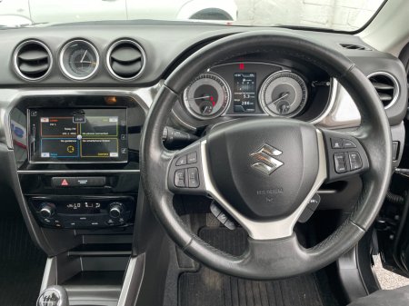 2021 Suzuki Vitara - thumbnail 14