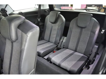 2018 Peugeot 5008 1.6 ALLURE BLUE HDI 120BHP 6SPD €19,890 thumbnail