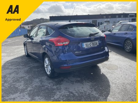 2016 Ford Focus - thumbnail 14