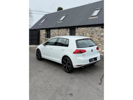 2013 Volkswagen Golf - thumbnail 4