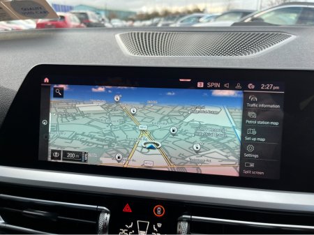 2019 BMW 3 Series 330e M-SPORT AUTOMATIC 2.0 PETROL PLUG IN HYBRID //REVERSE CAMERA//SAT NAV//FULL LEATHER HEATED SEATS// €26,950 thumbnail