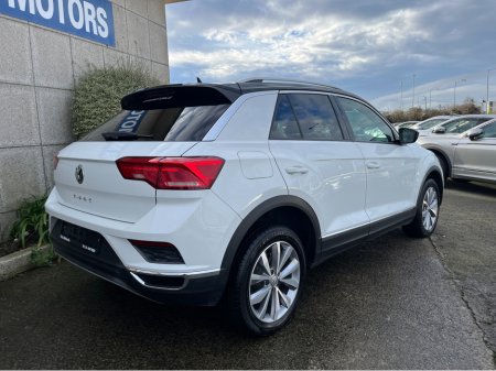 2020 Volkswagen T-Roc STYLE AUTOMATIC 2.0 DIESEL //KEYLESS ENTRY//ADAPTIVE CRUISE CONTROL//REVERSE CAMERA// €23,950 thumbnail
