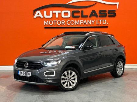 2021 Volkswagen T-Roc PANORAMIC SUNROOF Sport 1.5 TSI M6F 150HP 5DR #44 €25,960 thumbnail