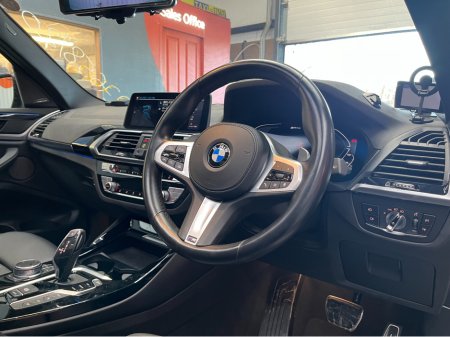 2020 BMW X3 2020 BMW X5XDRIVE 30E M-SPORT EDITION JOY 2.0 AUTOMATIC / CRUISE CONTROL / 360° PARKING CAMERA / ELECTRIC MEMORY HEATED FRONT & REAR SEATS / PANORAMIC SUNROOF / PADDLE SHIFTERS / APPLE CARPLAY thumbnail