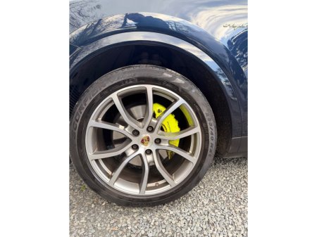 2022 Porsche Cayenne - thumbnail 19
