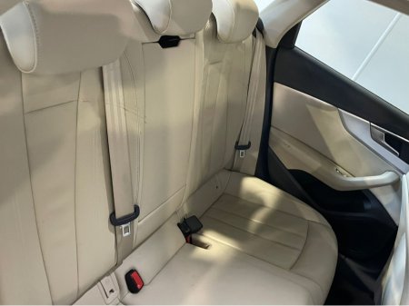 2021 Audi A4 - thumbnail 7