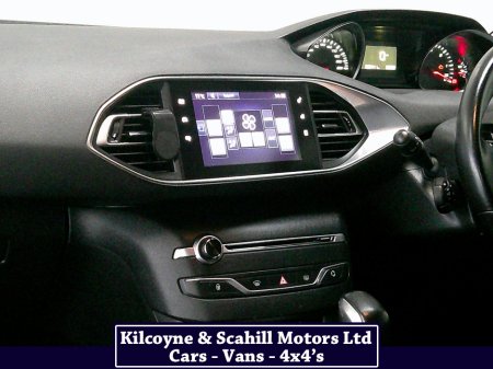 2016 Peugeot 308 ACTIVE 1.6 BLUE HDI 100 4DR thumbnail