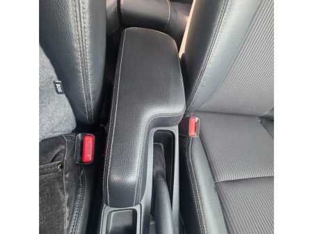 2017 Honda Fit - thumbnail 25