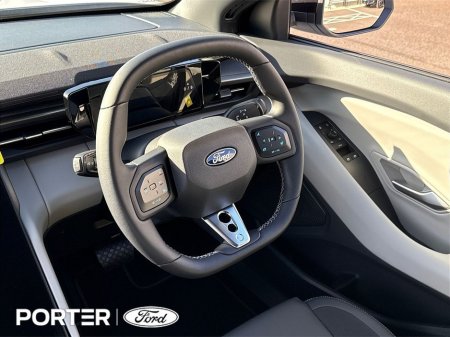 2026 Ford Capri - thumbnail 15