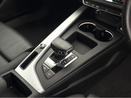 2022 Audi A4 2022 AUDI A4 SPORT EDITION 35TDI MH TDI thumbnail