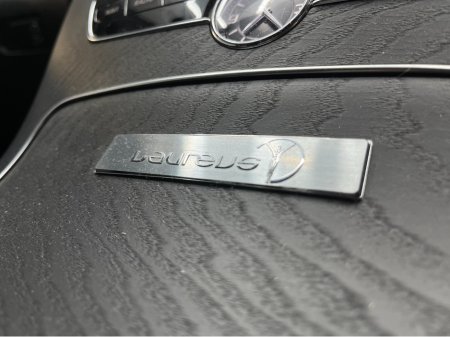 2020 Mercedes-Benz C Class €29950 2020 MERCEDES-BENZ C220D LAUREUS EDITION 2.0 AUTOMATIC / CRUISE CONTROL / REVERSE CAMERA / ELECTRIC MEMORY & HEATED SEATS / AMBIENT LIGHTS / PADDLE SHIFTERS €29,950 thumbnail