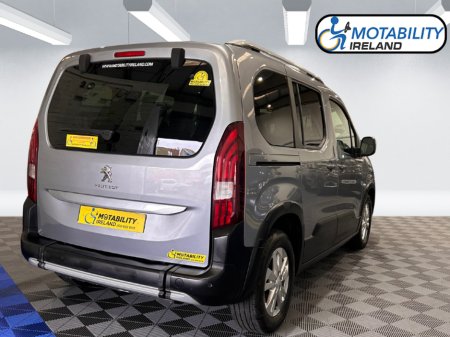 2019 Peugeot Rifter Wheelchair Accessible €20,995