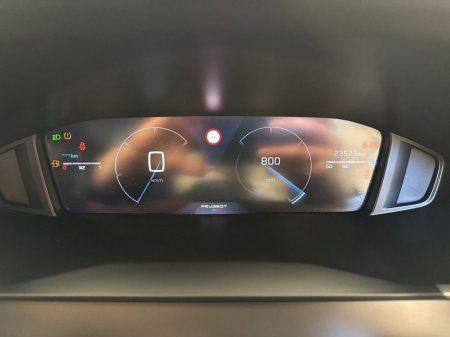 2024 Peugeot 208 - thumbnail 15