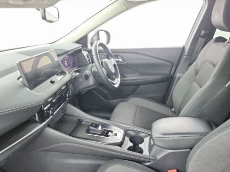 2023 Nissan Qashqai - thumbnail 4