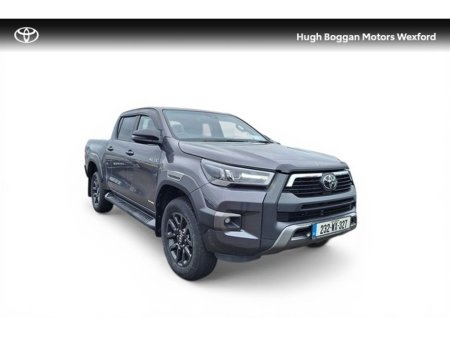 2023 Toyota Hilux - thumbnail 1