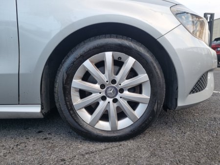 2013 Mercedes-Benz A Class - thumbnail 11