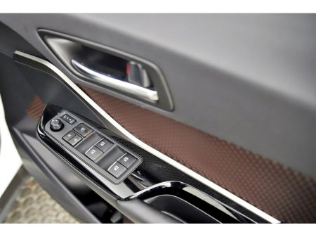 2017 Toyota C-HR - thumbnail 23