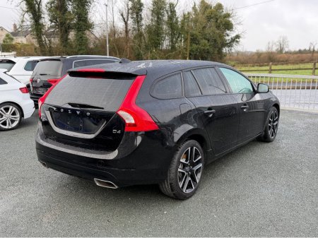 2016 Volvo V60 - thumbnail 4