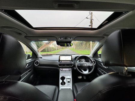 2022 Hyundai Kona  €23,950 thumbnail