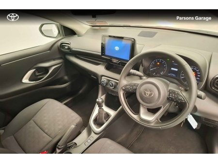 2024 Toyota Yaris - thumbnail 7