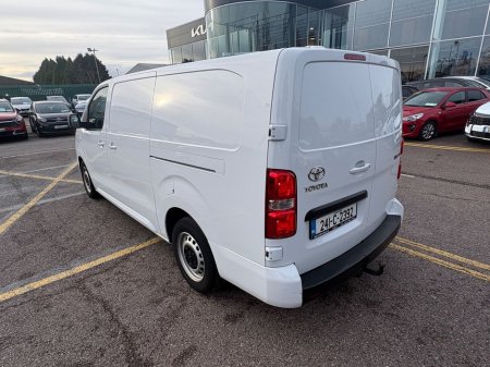 2024 Toyota Proace - thumbnail 4
