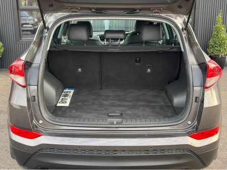 2016 Hyundai Tucson - thumbnail 22