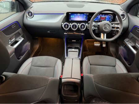 2025 Mercedes-Benz EQA 250 PLUS URBAN EDITION//GREAT SPEC//SIMI AND AA DEALER €44,950 thumbnail