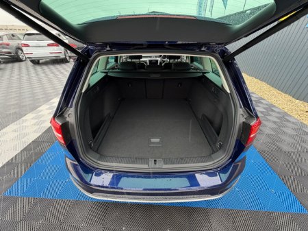 2020 Volkswagen Passat - thumbnail 32