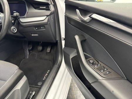 2025 Skoda Octavia - thumbnail 11