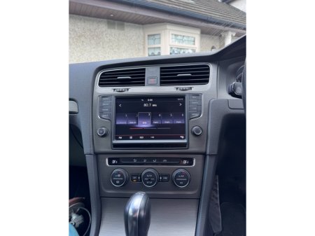 2013 Volkswagen Golf - thumbnail 6