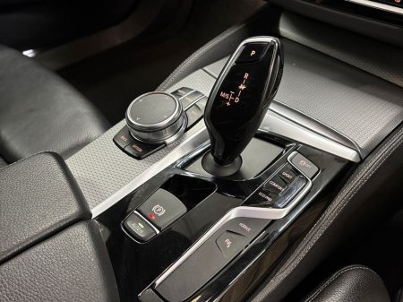 2018 BMW 5 Series 530e M Sport Auto €23,995 thumbnail