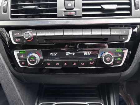 2016 BMW 3 Series - thumbnail 10