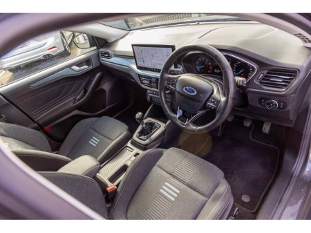 2024 Ford Focus - thumbnail 15