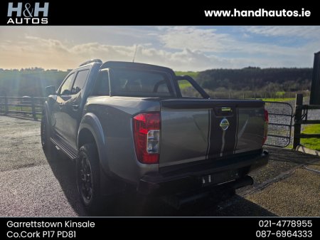2019 Nissan Navara - view 4