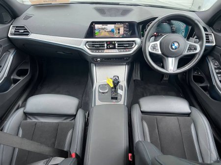 2020 BMW 3 Series 330e M-SPORT COMPETITION 2.0 HYBRID // 19" M-SPORT ALLOYS // LEATHER/SUEDE INTERIOR // DIGITAL CLUSTER €29,900 thumbnail