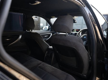 2015 BMW 3 Series - thumbnail 23