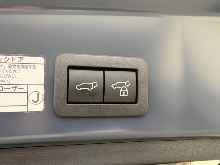 2023 Toyota Corolla Cross - thumbnail 19