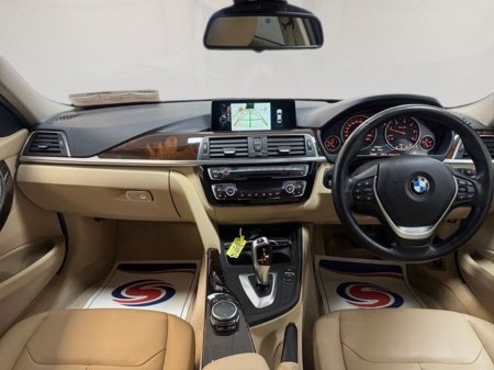 2016 BMW 3 Series - thumbnail 15