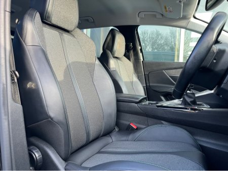 2022 Peugeot 3008 FL ALLURE 1.5 BLUE HDI 13 130 6.2 thumbnail