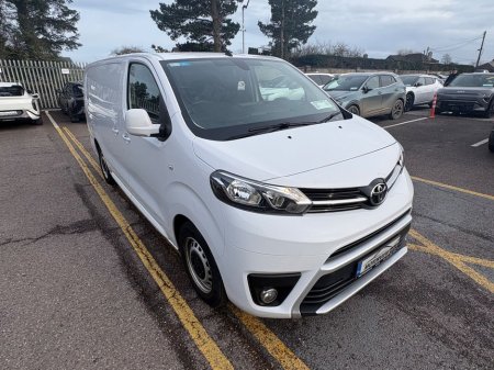 2024 Toyota Proace - thumbnail 2